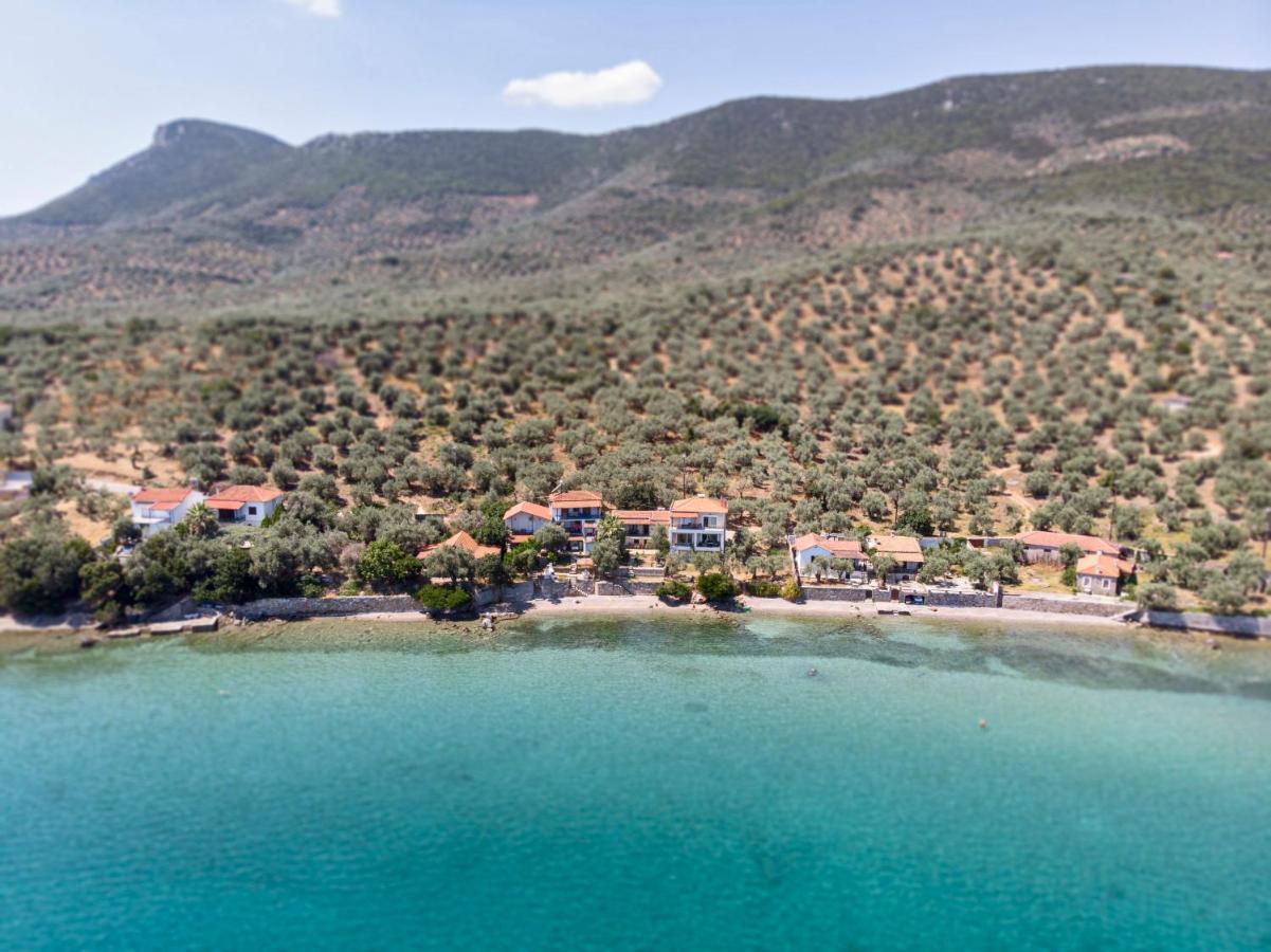 Villas Nies Seaside Appartments Sourpi Exterior photo